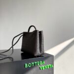 Bottega Veneta Small Andiamo 805231 Fondant - Image 5