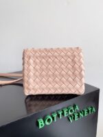 Bottega Veneta Small Parachute 796569 Cameo - Image 2
