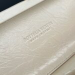 Bottega Veneta Stretch Knot 754783 Cream - Image 3