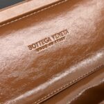 Bottega Veneta Stretch Knot 754783 brown - Image 3