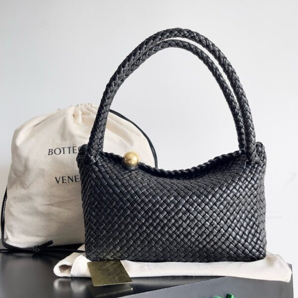 Bottega Veneta Tosca 716974 black