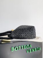 Bottega Veneta Tosca 716974 black - Image 4