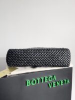 Bottega Veneta Tosca 716974 black&blue - Image 4