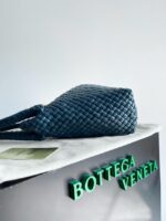Bottega Veneta Tosca 716974 blue - Image 2
