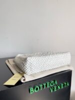 Bottega Veneta Tosca 716974 white - Image 2