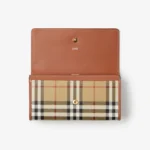 Check Continental Wallet - Image 3