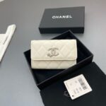 Chanel Flap Card Holder AP4812 Cream Item Code:
