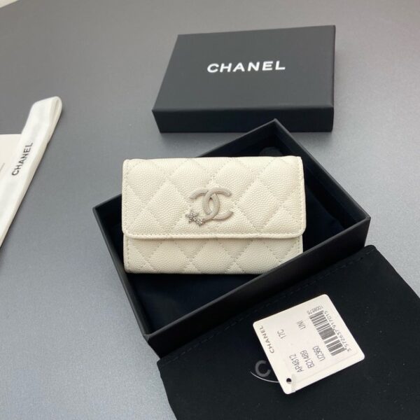 Chanel Flap Card Holder AP4812 Cream Item Code: