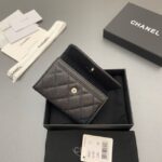 Chanel Flap Card Holder AP4812 black - Image 4