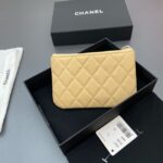 Chanel Zipped Pocket wallet S4811 yellow - Image 2
