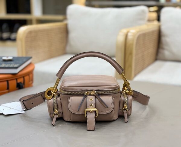 Chloe Soft leather bowling bag W0653 pink