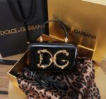 Dolce & Gabbana Patent leather Shoulder Bag G6504 black - Image 2