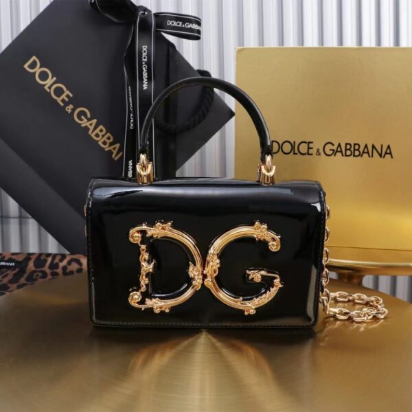 Dolce & Gabbana Patent leather Shoulder Bag G6504 black