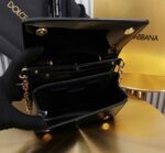 Dolce & Gabbana Patent leather Shoulder Bag G6504 black - Image 5