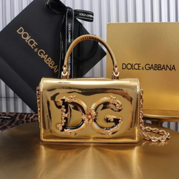 Dolce & Gabbana Patent leather Shoulder Bag G6504 gold
