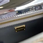 Dolce & Gabbana Patent leather Shoulder Bag G6551 silver - Image 3