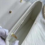 Dolce & Gabbana leather bag G6002 white - Image 3