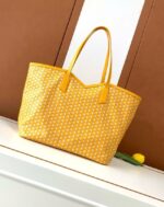 Goyard Calfskin Leather Tote Bag GM 3365 yellow - Image 3