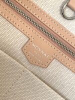 Goyard Calfskin Leather Tote Bag MM M8002 Nude - Image 3