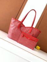 Goyard Calfskin Leather Tote Bag MM M8002 RED