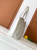 Goyard Calfskin Leather Tote Bag MM M8002 gray Item Code: - Image 4