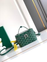 Goyard Muse mini Makeup pouch CL07P green - Image 5