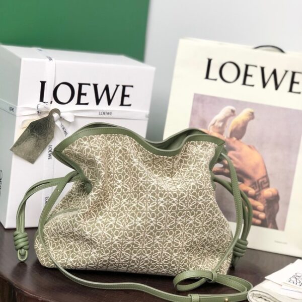 Loewe Flamenco Clutch Bag Original LE0556 green Embroidery
