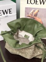 Loewe Flamenco Clutch Bag Original LE0556 green Embroidery - Image 4