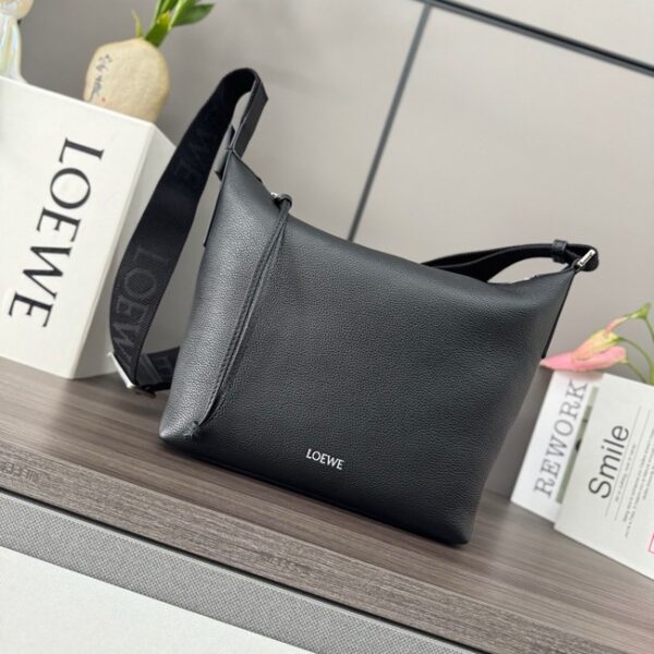 Loewe Flamenco Shoulder Bag Original Leather 062439 black