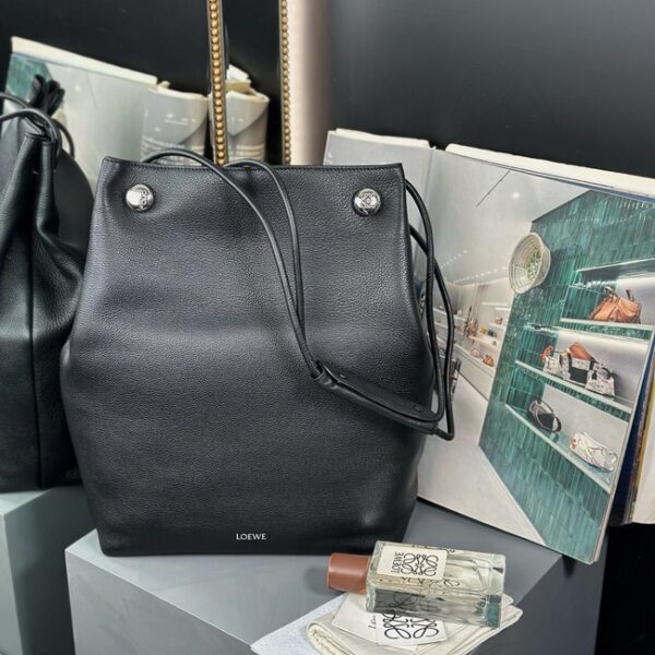 Loewe Napa Lamb Leather Flamenco Purse 6625 black