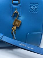 Loewe Original Leather tote 652388 blue - Image 6