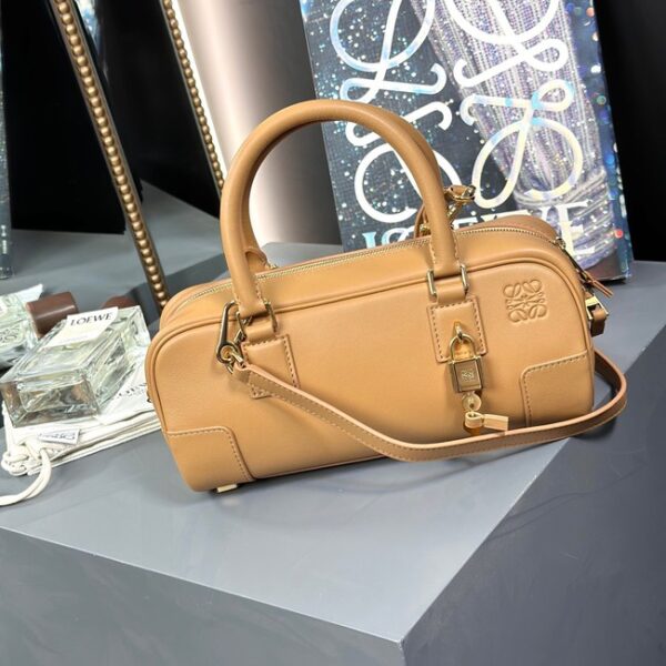 Loewe Original Leather tote 652389 Beige