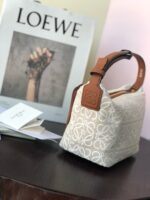 Loewe small Miniature Anagram Jacquard and cow leather bag 651421 Hazel&tan - Image 5