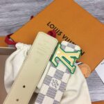 Louis Vuitton 40MM Belt LVB00354