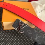 Louis Vuitton Initiales 40MM Reversible M9048 - Image 2