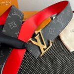 Louis Vuitton Initiales 40MM Reversible M9049 - Image 2