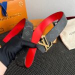 Louis Vuitton Initiales 40MM Reversible M9049 - Image 3