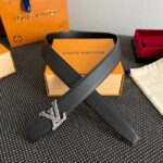 Louis Vuitton Heritage 35mm Reversible Belt M9052