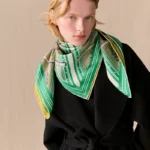 Couvertures et Tenues de Jour Bandana double face scarf 90 jaune vif - Image 3