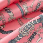 Les Chevaux Dechaines scarf 90  rose bonbon - Image 2