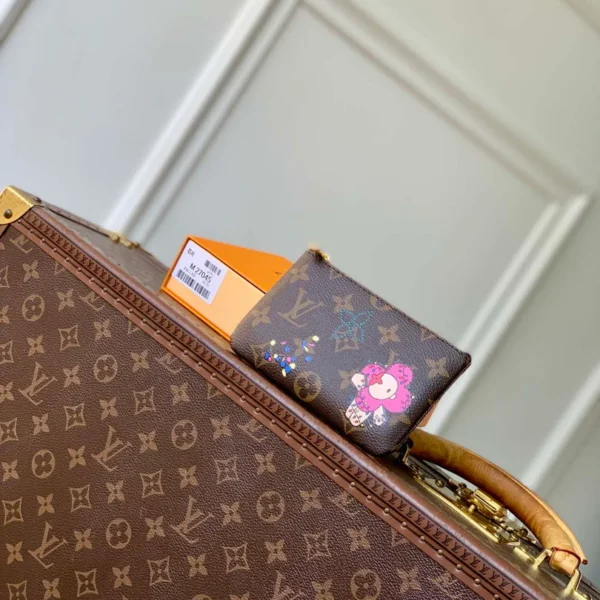 M27045 Louis Vuitton Key Pouch
