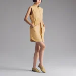 Paris loafer beige albâtre Loafer in suede goatskin with signature Paris buckle. - Image 3