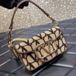 Valentino VAL352M3 loco small shoulder bag valentino garavani Apricot - Image 3