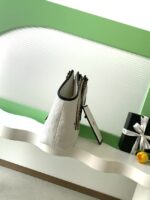 CHANEL Maxi Shopping Bag Braided Raffia AS5463 white - Image 8