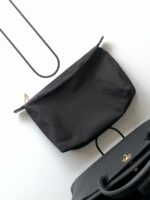 CHANEL Medium Tote Bag AS2157 black&gold-Tone Metal - Image 4