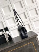 CHANEL Small Flap Bag AS6130 Dark Blue - Image 4