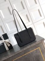 CHANEL Small Flap Bag AS6130 black - Image 7