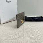 Celine CARD HOLDER TRIOMPHE IN SHINY CALFSKIN 10L833 PEBBLE - Image 3