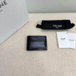 Celine CARD HOLDER TRIOMPHE IN SHINY CALFSKIN 10L833 black - Image 4