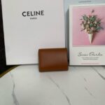 Celine SMALL FLAP WALLET TRIOMPHE IN SHINY CALFSKIN 10D783 TAN - Image 3
